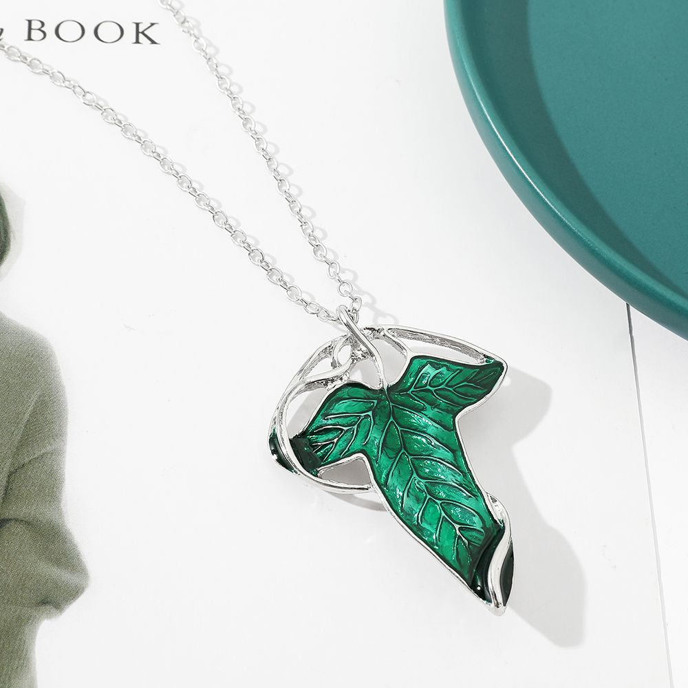 Collana con Ciondolo Foglia Ve - Vintage Jewelry Collection recensione e prezzo